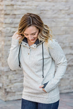Load image into Gallery viewer, Ivory Quilted Snap Hoodie