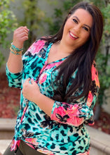 Load image into Gallery viewer, Teal Me About It Front Knot Top
