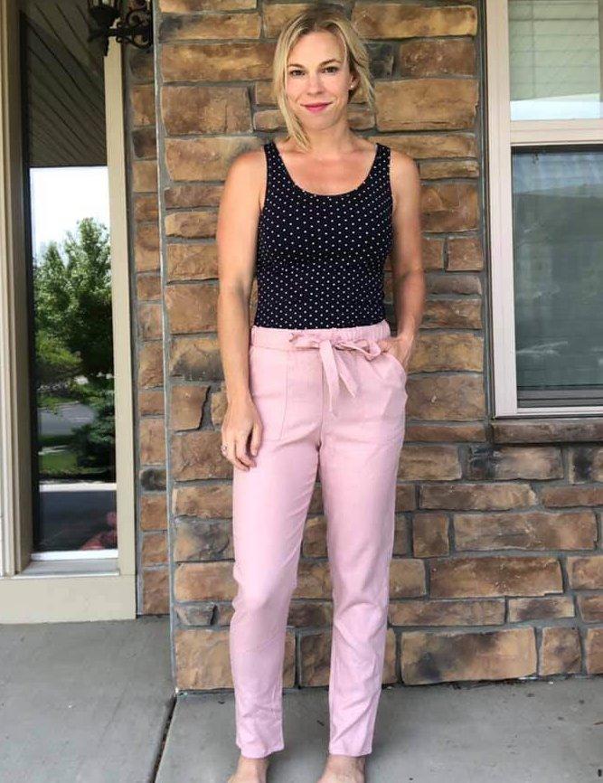 Pink tie front pants