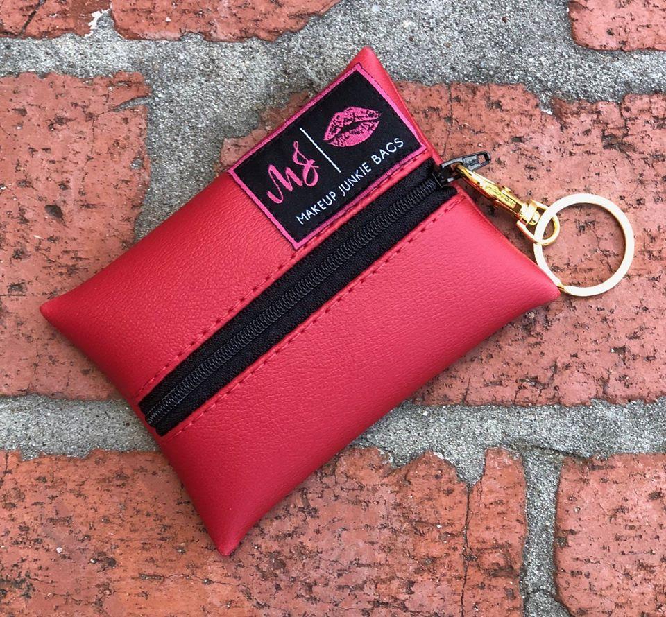 Make up Junkie: MICRO KEYCHAIN