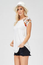 Load image into Gallery viewer, Floral cap sleeve tee
