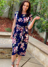 Load image into Gallery viewer, Walking In a Dream Floral Midi Dress