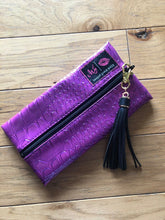 Load image into Gallery viewer, Make up Junkie Bag (multiple prints)