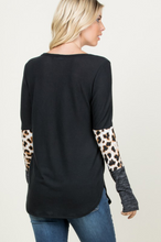Load image into Gallery viewer, Against The Wild Thumbhole Top