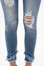 Load image into Gallery viewer, Double Fringed Kan Can Ankle Skinnies