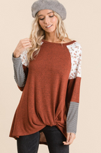 Load image into Gallery viewer, In The Valley 3/4 Sleeve Top