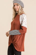 Load image into Gallery viewer, In The Valley 3/4 Sleeve Top