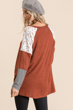Load image into Gallery viewer, In The Valley 3/4 Sleeve Top