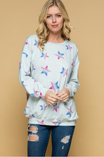 Load image into Gallery viewer, Be My Lucky Star Pullover