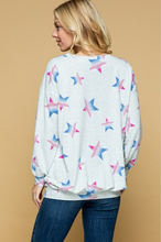 Load image into Gallery viewer, Be My Lucky Star Pullover