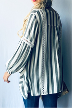 Load image into Gallery viewer, Sunday Afternoon Striped Tunic