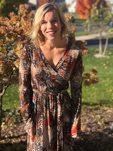 Long Sleeve Paisley Print Maxi Dress