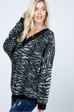 Load image into Gallery viewer, Can’t Hold Me Back Sweater