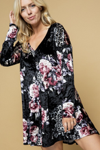 Load image into Gallery viewer, Crushing On You Velvet Swing Dress