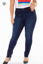 Load image into Gallery viewer, Dark washed non distressed Jeans
