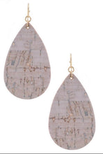 Load image into Gallery viewer, Cork Earrings