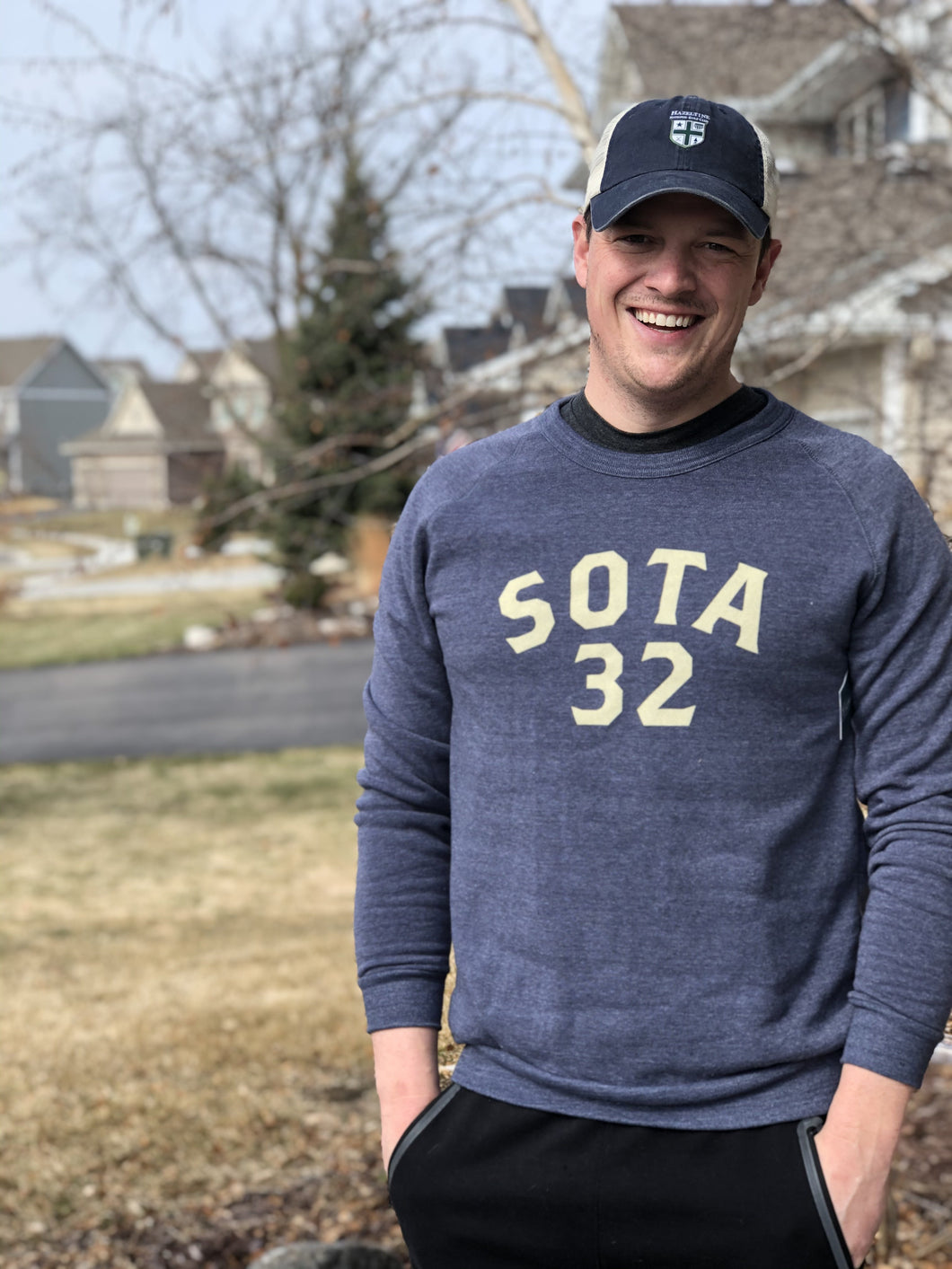 Unisex Navy sota creneck