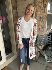 White lightweight Floral Duster