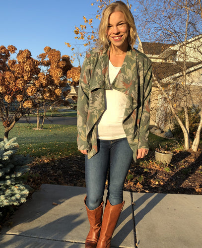 Floral cascade front jacket