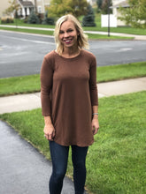 Load image into Gallery viewer, &quot;Essential Tee&quot; Coffee Brown