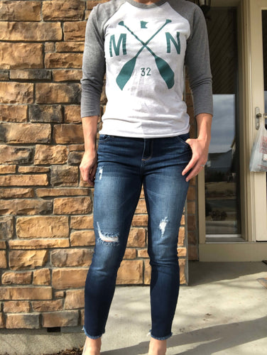 Distressed Skinny Crop Jean