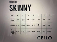 Load image into Gallery viewer, Distressed Skinny Crop Jean