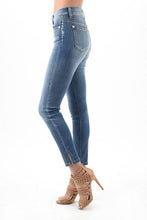 Load image into Gallery viewer, light wash crop jean with slit at bottom