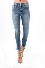 Load image into Gallery viewer, light wash crop jean with slit at bottom
