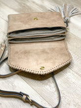 Load image into Gallery viewer, Peek A Boo Crossbody Purse