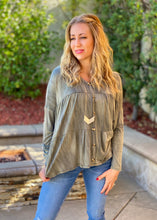 Load image into Gallery viewer, Falling Into Spring Long Sleeve Ruffle Top