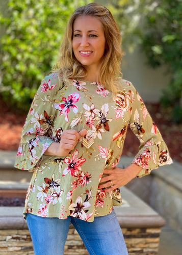 All Around Flowers Ruffled 3/4 Sleeve Top