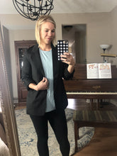 Load image into Gallery viewer, Black blazer