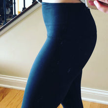 Load image into Gallery viewer, Simple Black yoga legging-High waist