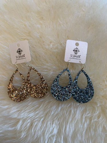 sparkly teardrop earring