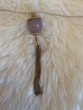 Load image into Gallery viewer, Gold  fringe necklace