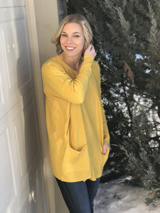 Mustard sweater tunic with pockets