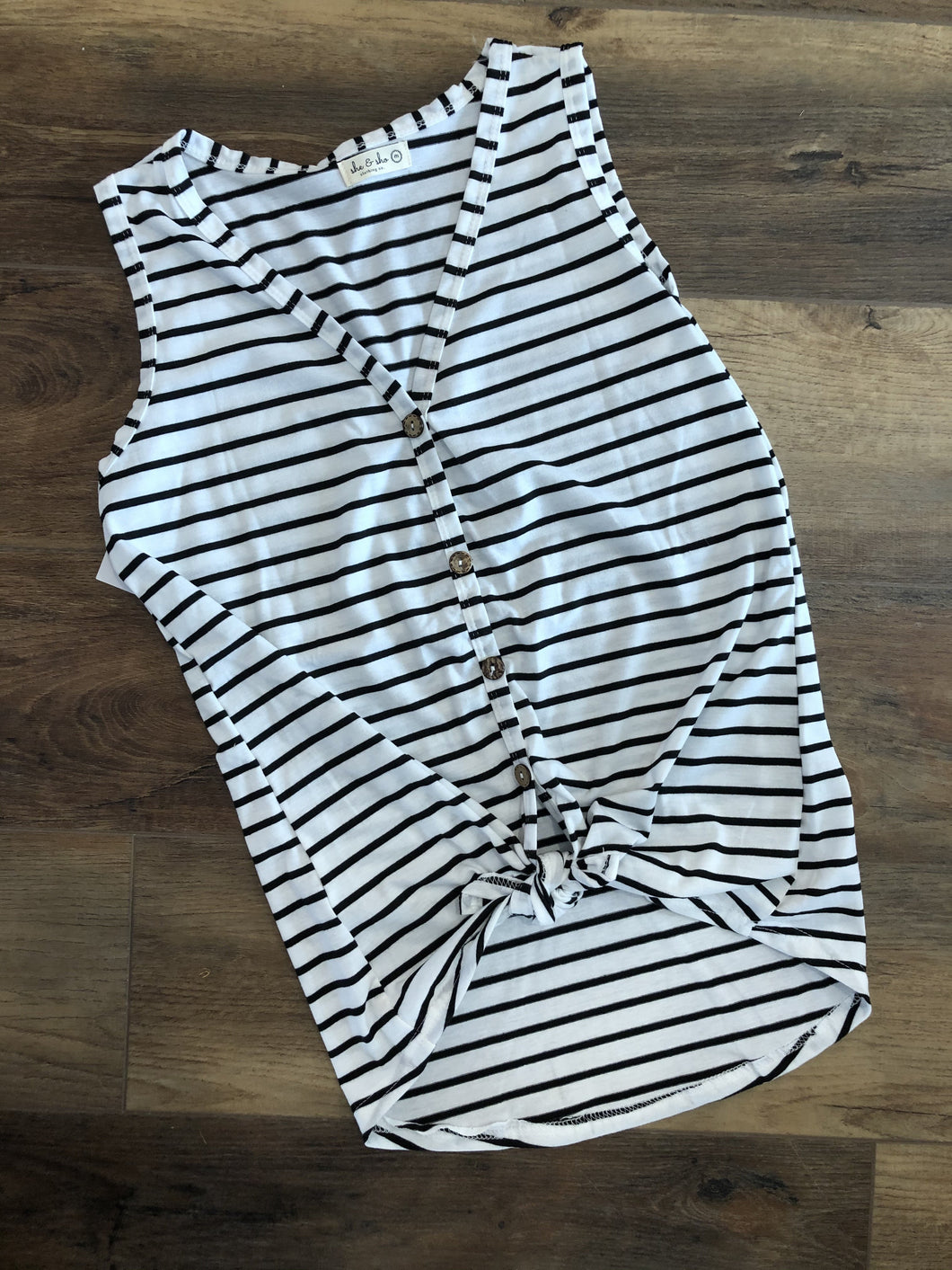 Black and white button down tank
