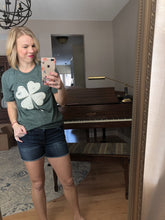 Load image into Gallery viewer, Kut from the Kloth Gidget fray short