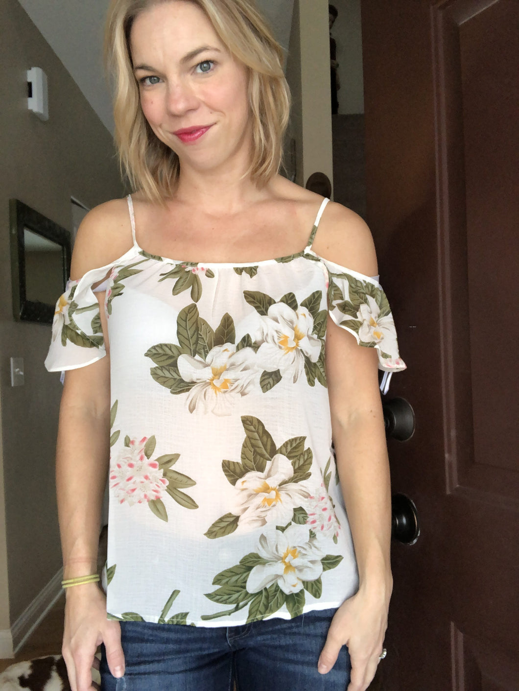Flower print cold shoulder tee