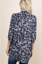 Load image into Gallery viewer, Look No Further ¾ Sleeve Top