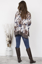 Load image into Gallery viewer, On the Move Vintage Rose Poncho