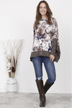 Load image into Gallery viewer, On the Move Vintage Rose Poncho