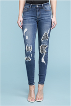 Load image into Gallery viewer, Snakeskin Patched Judy Blue Skinnies