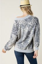 Load image into Gallery viewer, Independent Woman Sweater