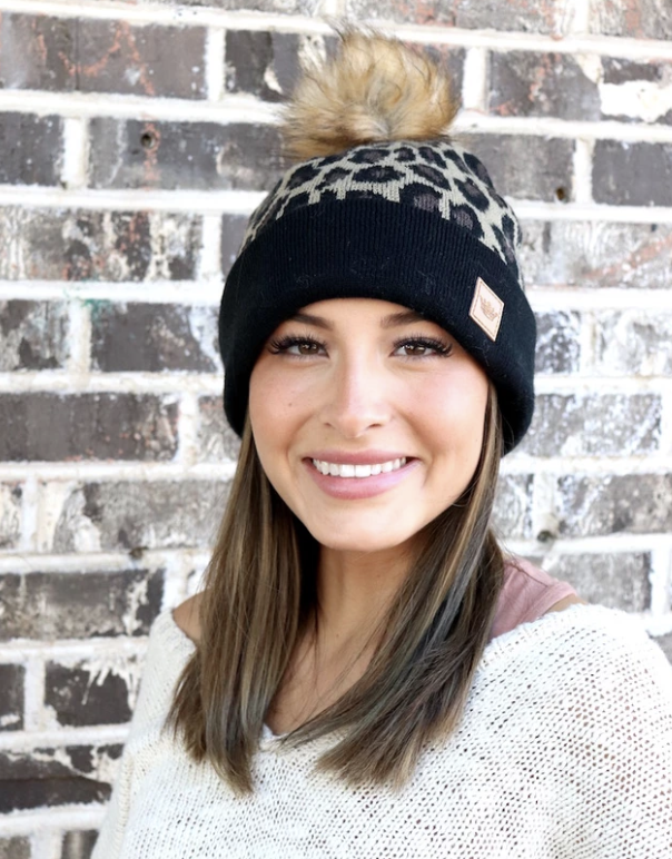 Leopard hat with pom