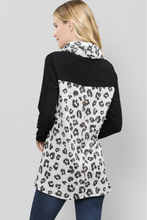 Load image into Gallery viewer, It's all in the Detail Top &amp; Scarf Combo