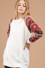 Load image into Gallery viewer, Tis' The Season Holiday Raglan