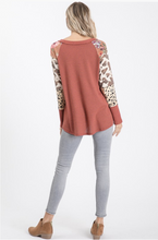 Load image into Gallery viewer, Live Bold Thermal Tee