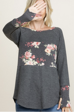 Load image into Gallery viewer, Destiny Thumbhole Tee