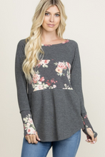 Load image into Gallery viewer, Destiny Thumbhole Tee